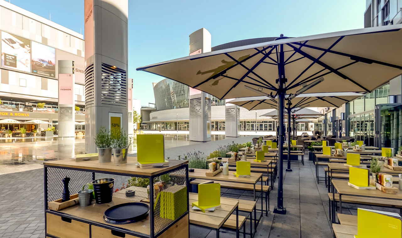 Hans Im Gluck Berlin Mercedes Platz Google Street View Rundgang Von Innen Ansehen Fur Unternehmer